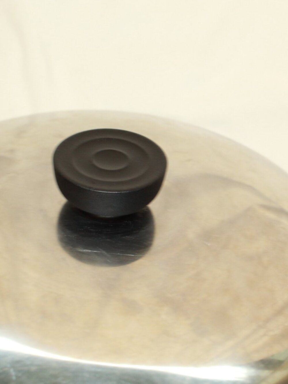 Revere Ware Lid - Replacement Lid Only - Fits 8" Skillet & Pot - 7 3/4" Inner - Picture 9 of 9